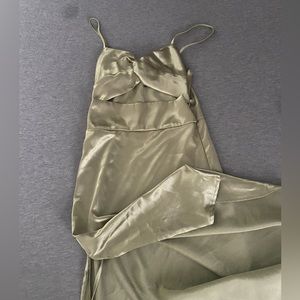 Formal Midi Dress with Adjustable Slit